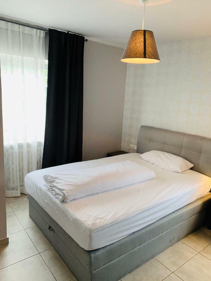 Akropolis Hotel Нюрнберг Экстерьер фото